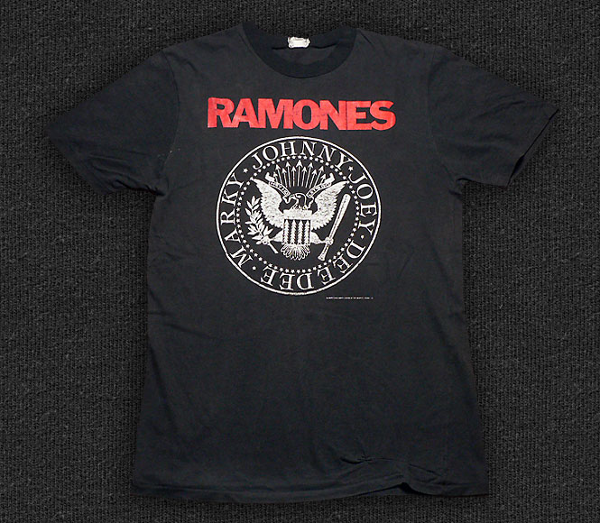 Rock 'n' Roll T-shirt - Ramones-Hey Ho Let's Go